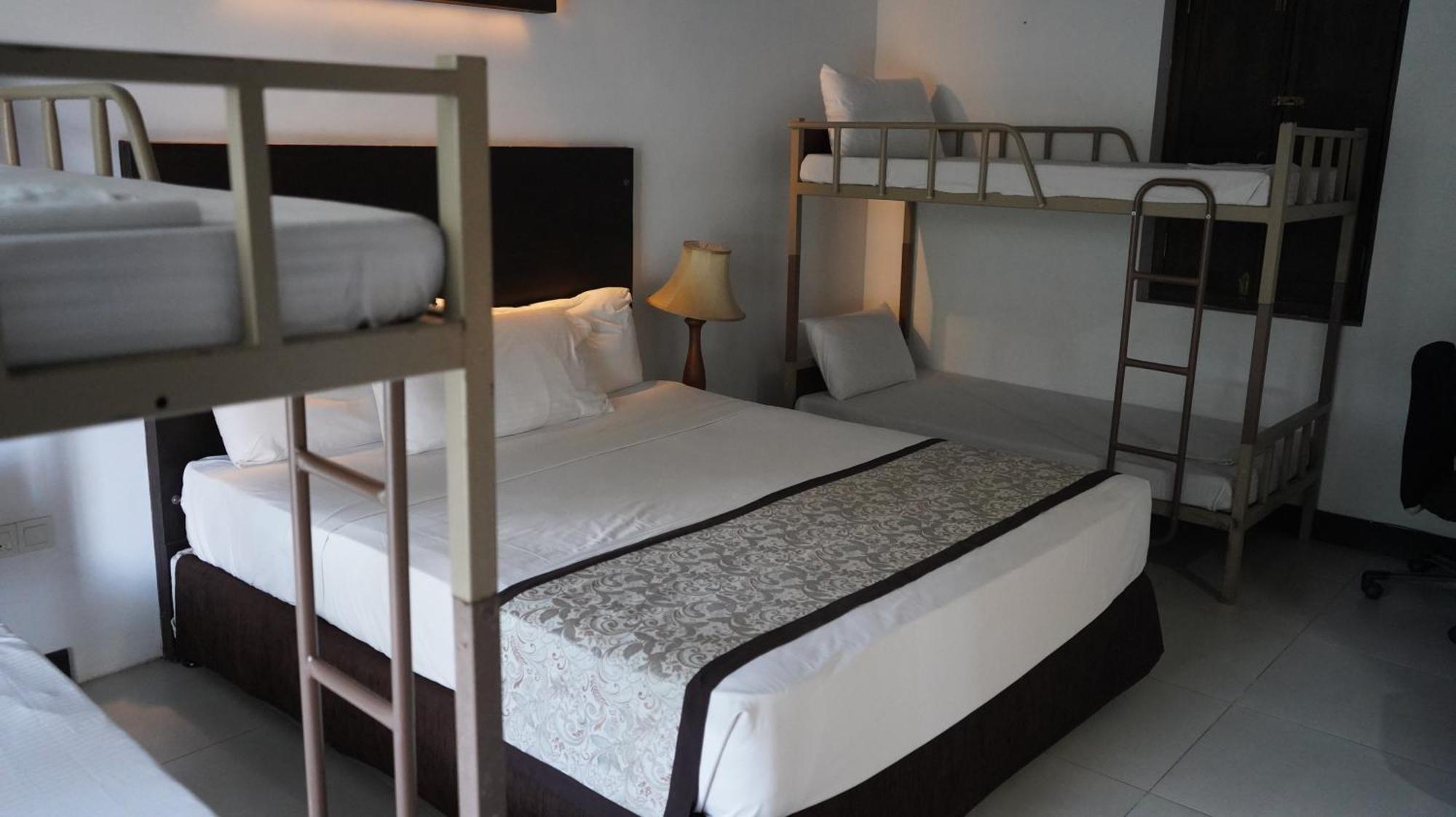 Amaluna Resorts Негомбо Екстериор снимка